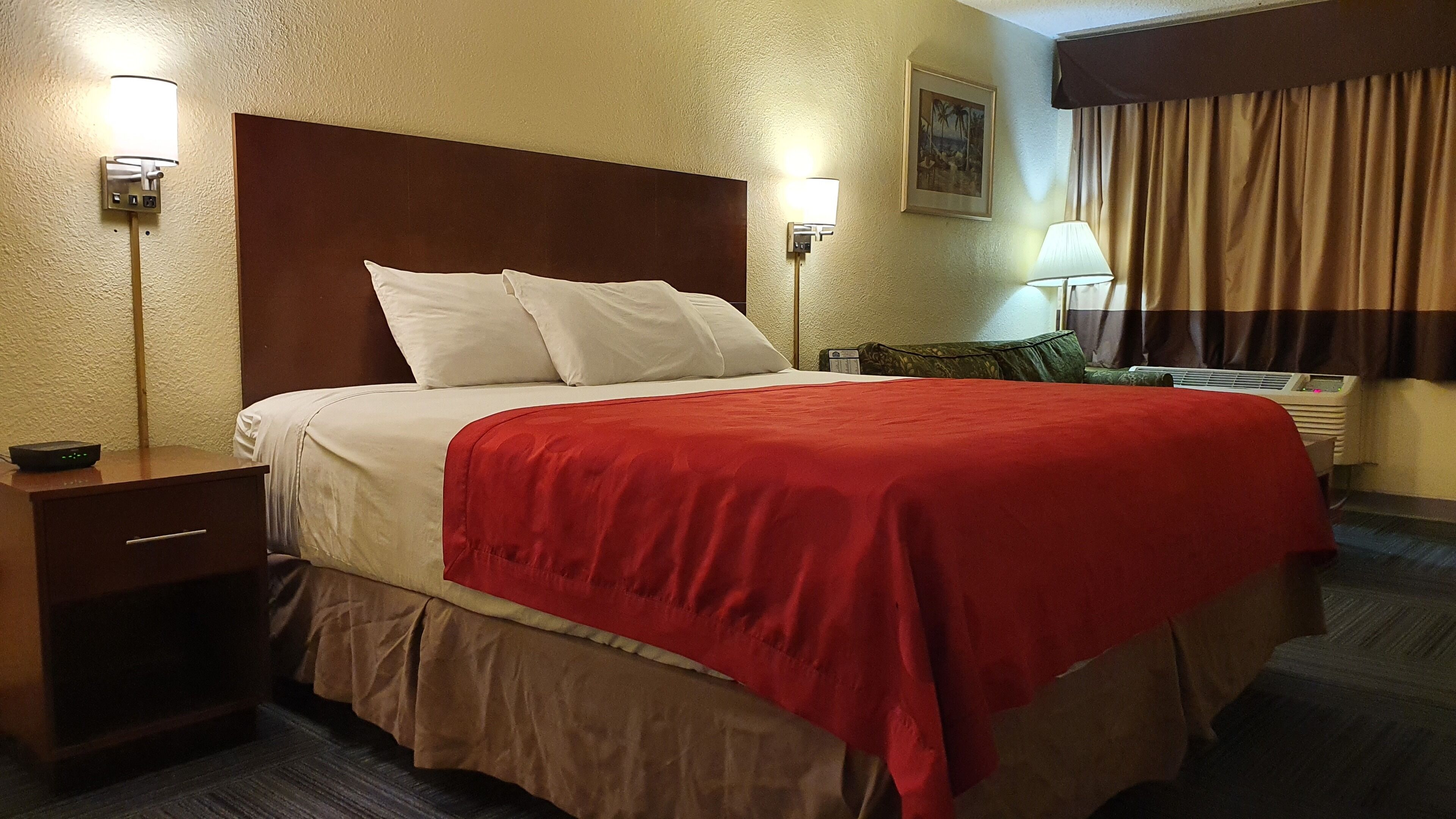 Desk, blackout drapes, iron/ironing board, free WiFi