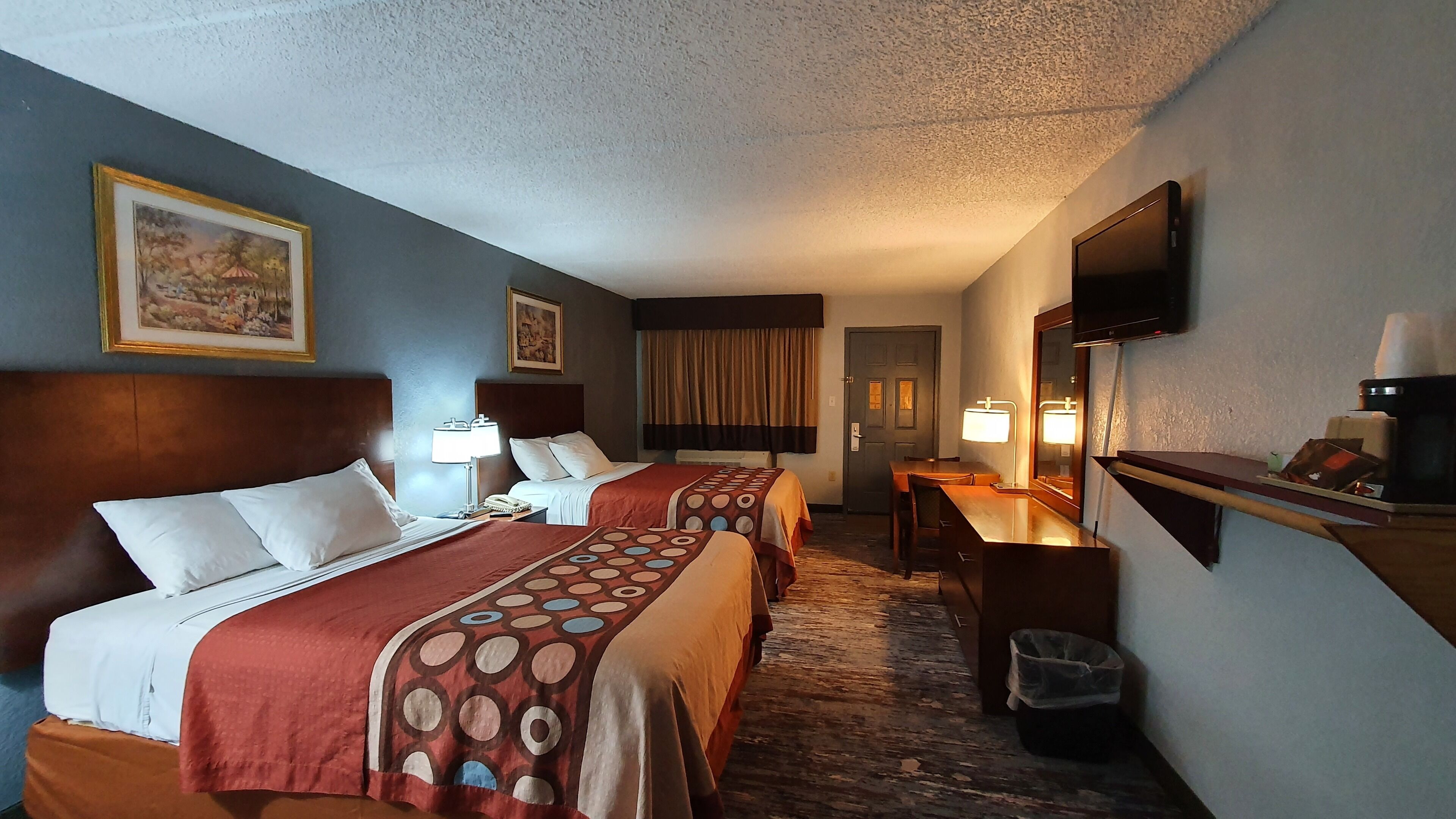 Desk, blackout drapes, iron/ironing board, free WiFi