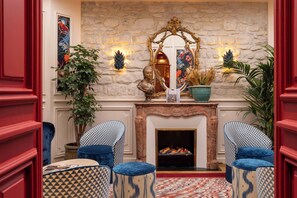 Sala de estar en el lobby