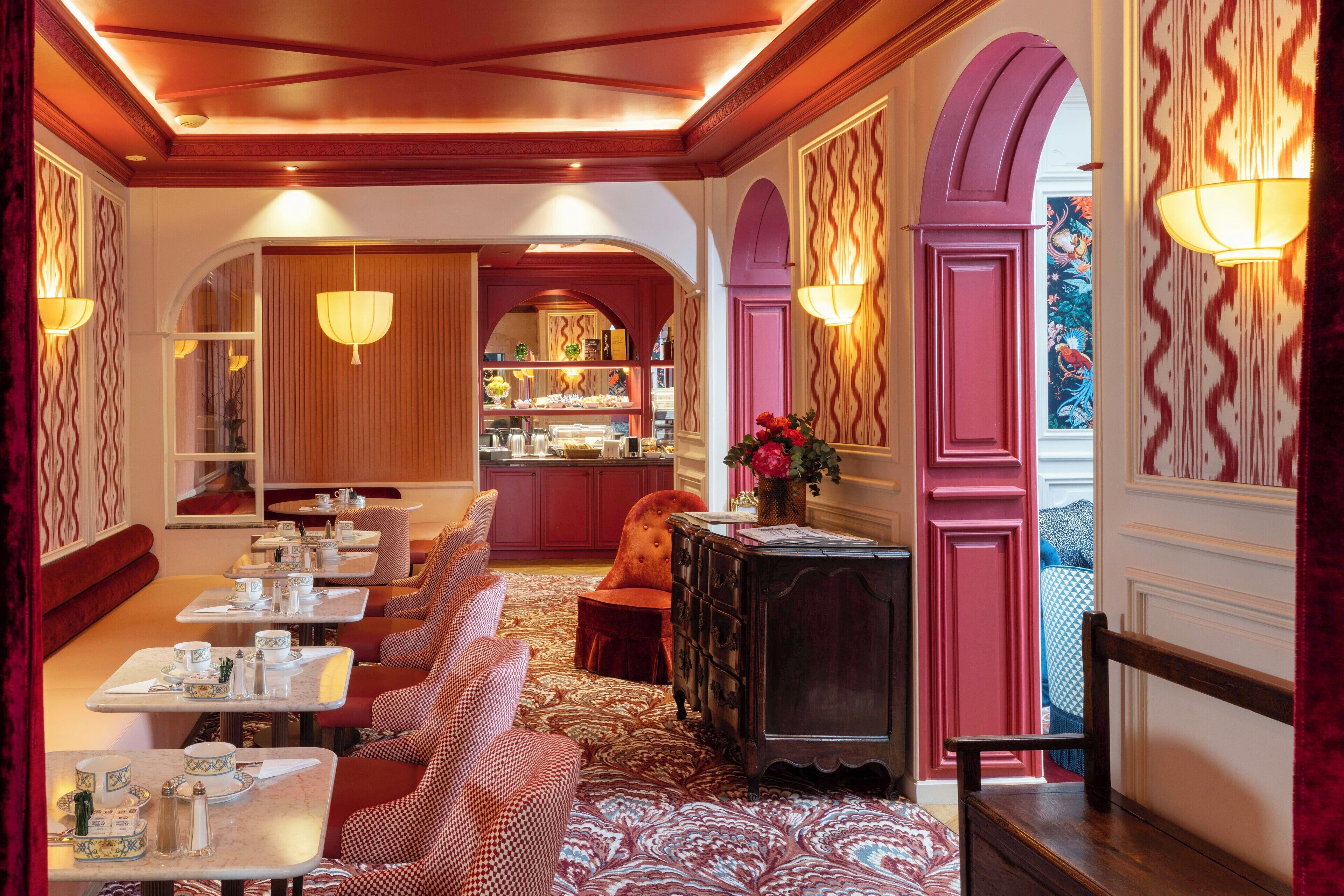 daily buffet breakfast (eur 15 per person)