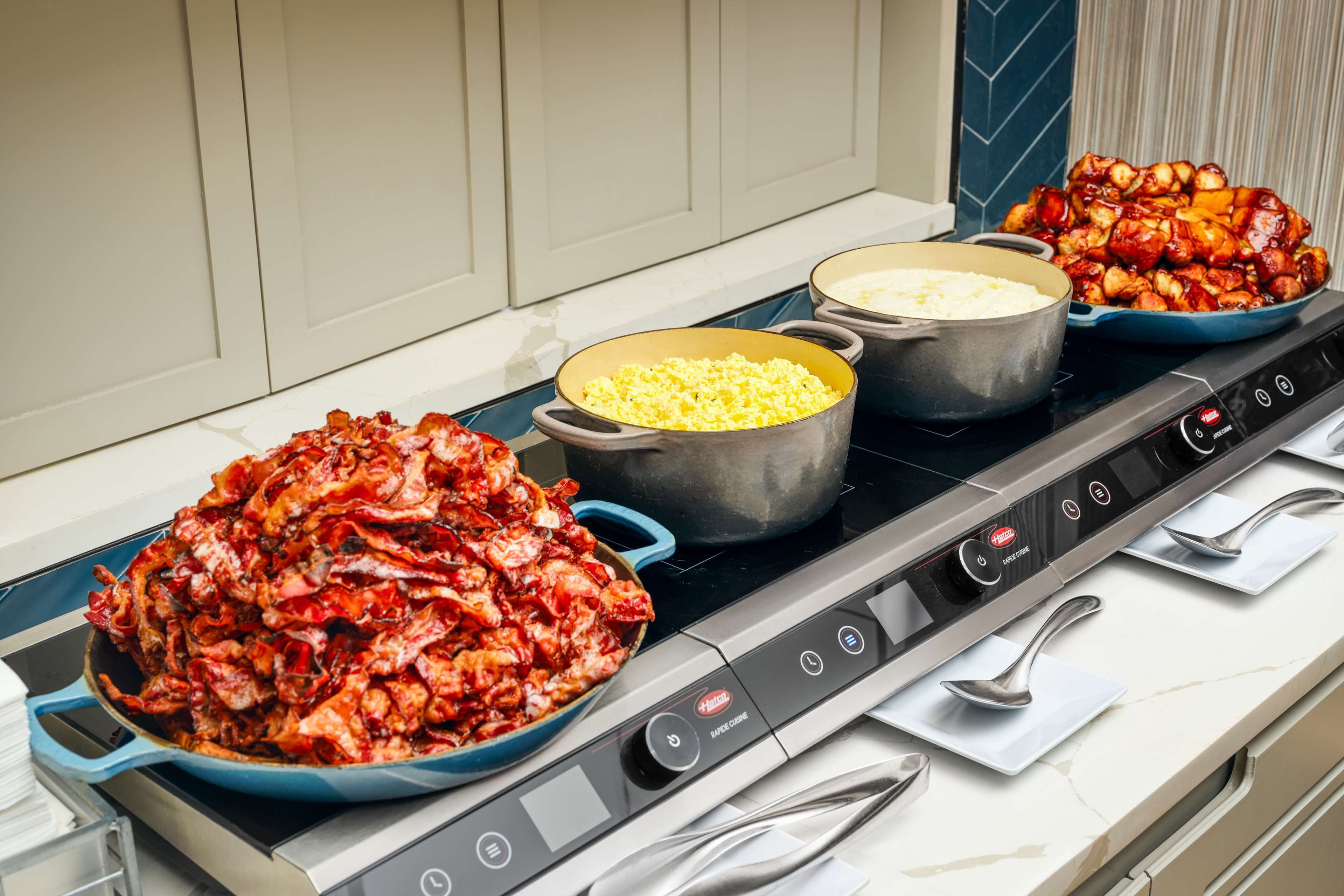 free daily on-the-go breakfast