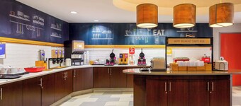 Hampton Inn Orlando-International Airport