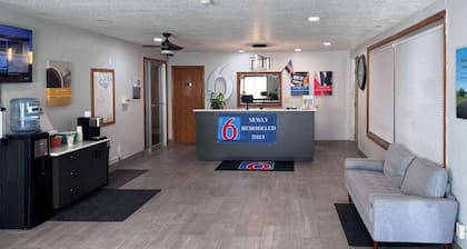 Motel 6 Fond Du Lac, WI