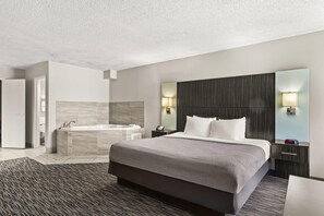 Värdeförvaringsskåp på rummet, skrivbord och arbetsyta för laptop