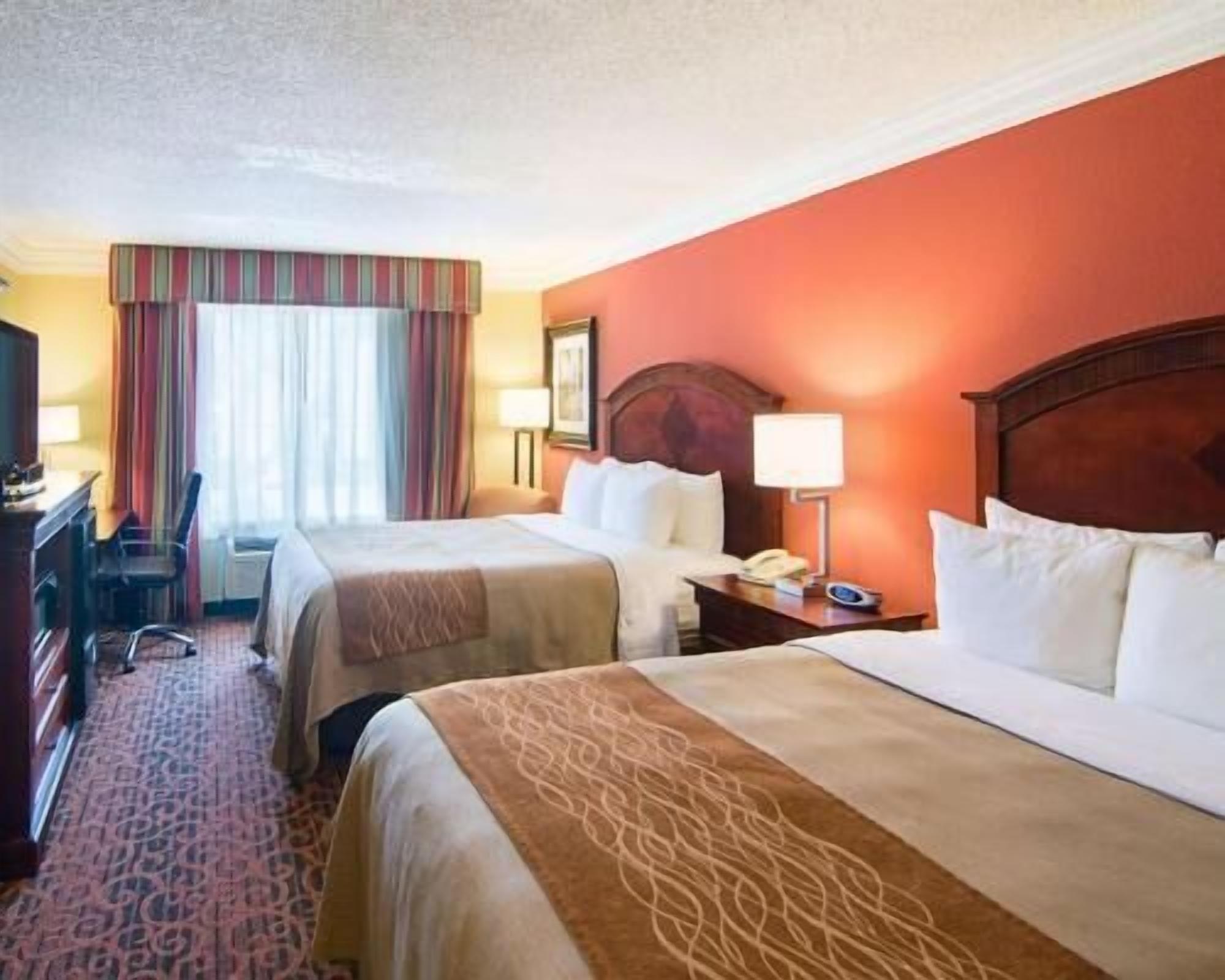 Premium bedding, pillow-top beds, in-room safe, desk