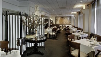 Daily cooked-to-order breakfast for a fee at Courtyard by Marriott San Juan Miramar