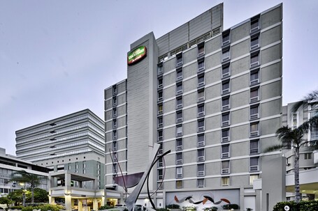 Courtyard by Marriott San Juan Miramar - Image 16