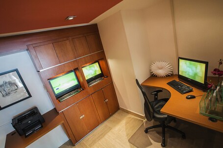 Courtyard by Marriott San Juan Miramar - Image 23