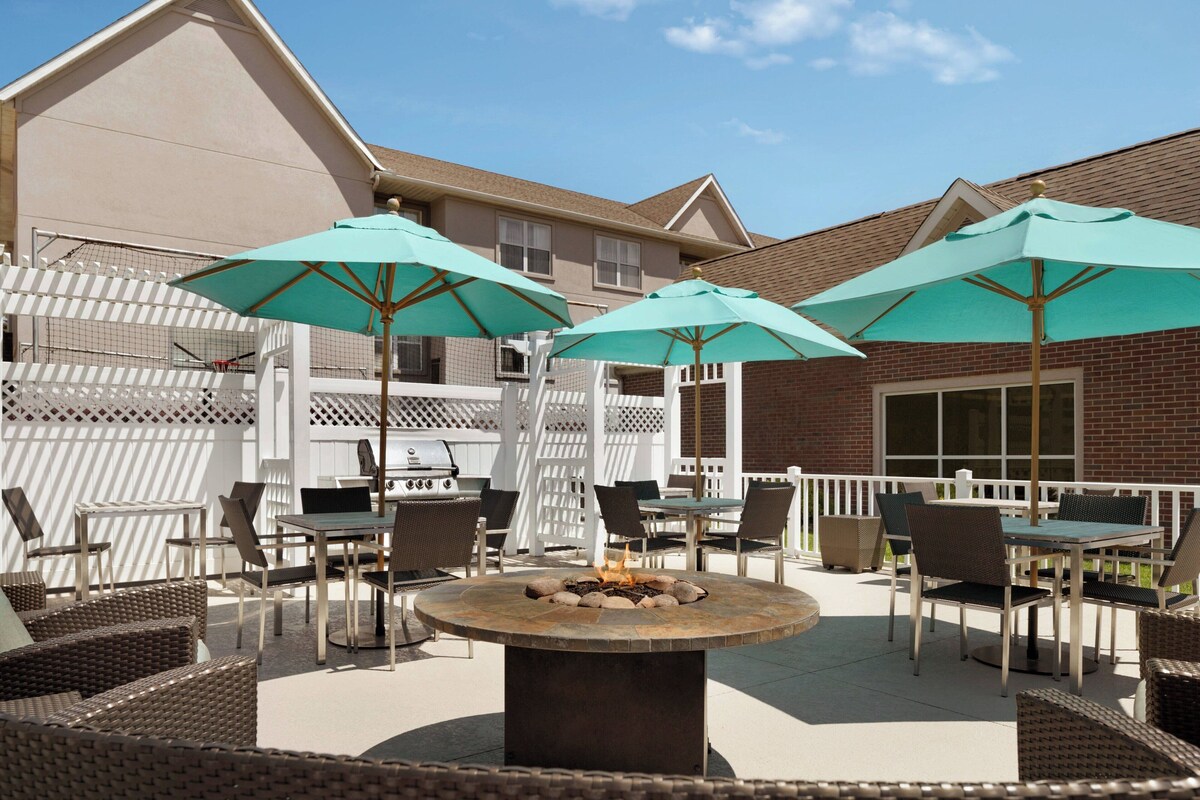 노스 캔톤 (OH) Residence Inn Canton 호텔 객실