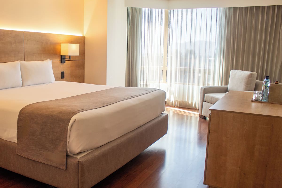 1 bedroom, pillowtop beds, in-room safe, desk