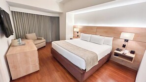 Suite, Multiple Beds, Non Smoking (Upgrade)