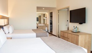 1 slaapkamer, pillowtop-bedden, een kluis op de kamer, een bureau
