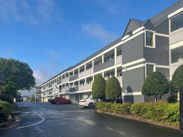 Exterior - Motel 6 Charlotte, NC – Airport South (Charlotte)