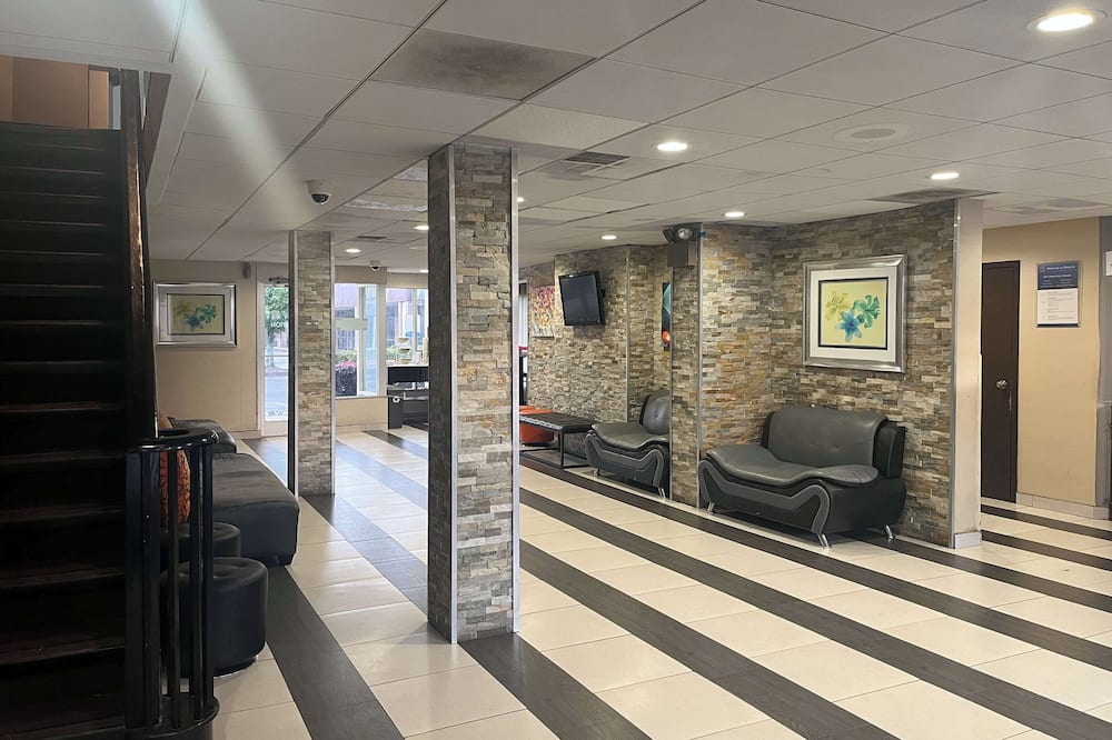 Motel 6 Charlotte, NC – Airport South