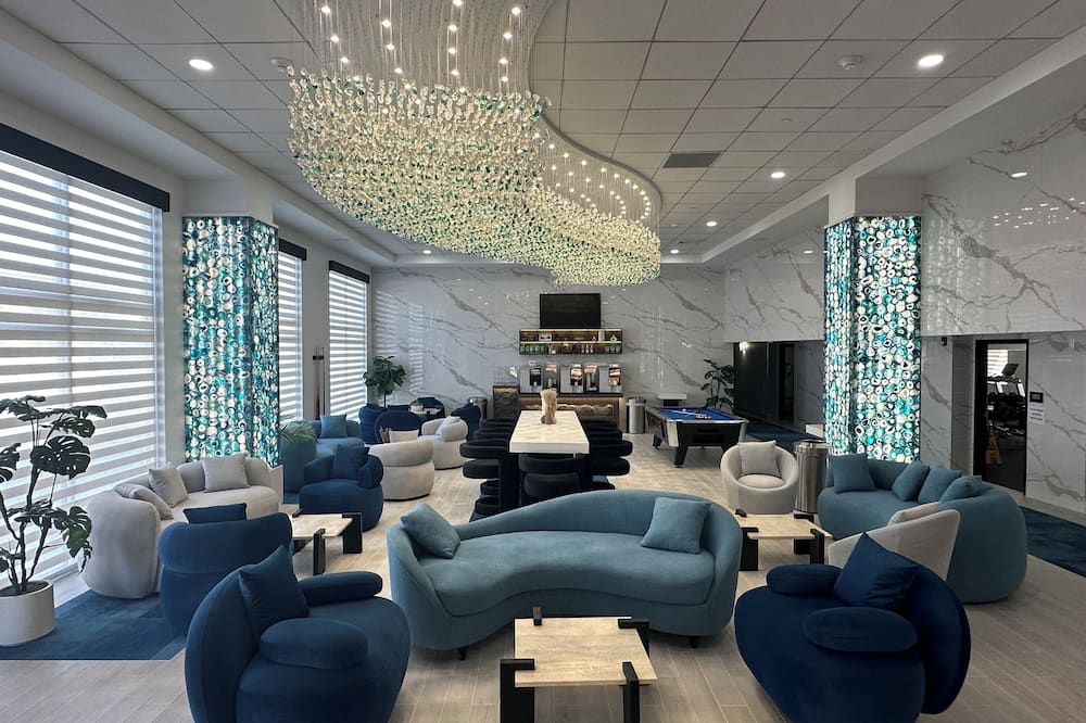 Blue – A Modern Hotel, an Ascend Collection Hotel
