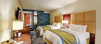 Blue - A Modern Hotel, Ascend Hotel Collection