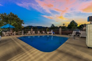 Seasonal outdoor pool