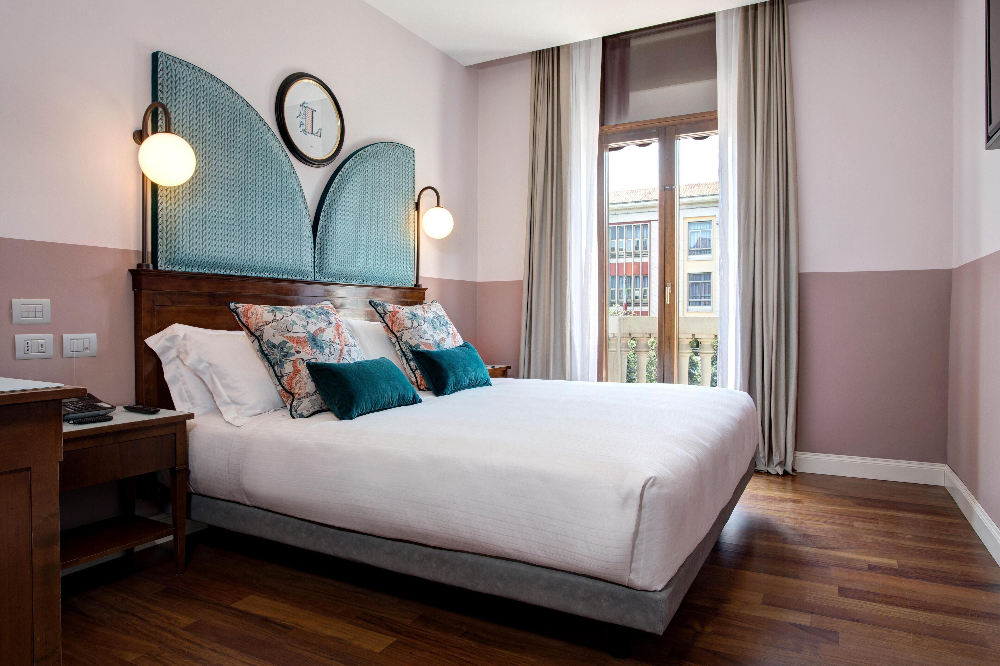 Premium bedding, down duvets, pillow-top beds, minibar