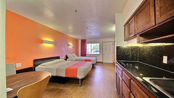 Deluxe Room, 2 Queen Beds, Smoking, Kitchenette | Room amenity