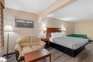 Iron/ironing board, free WiFi, bed sheets - Quality Inn & Suites Stockbridge Atlanta South I-75 (Stockbridge)