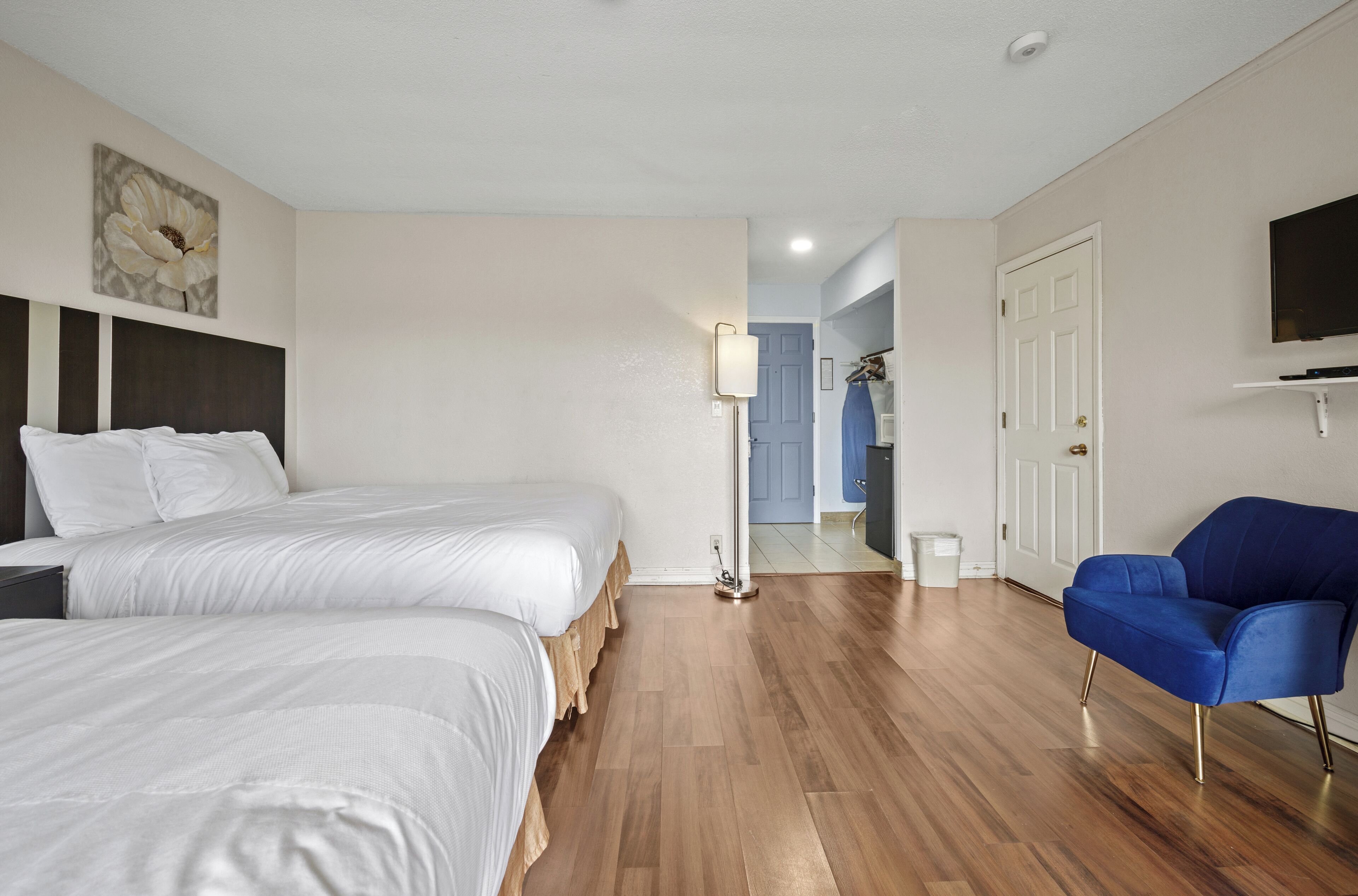 Photo - Sol Springs Inn