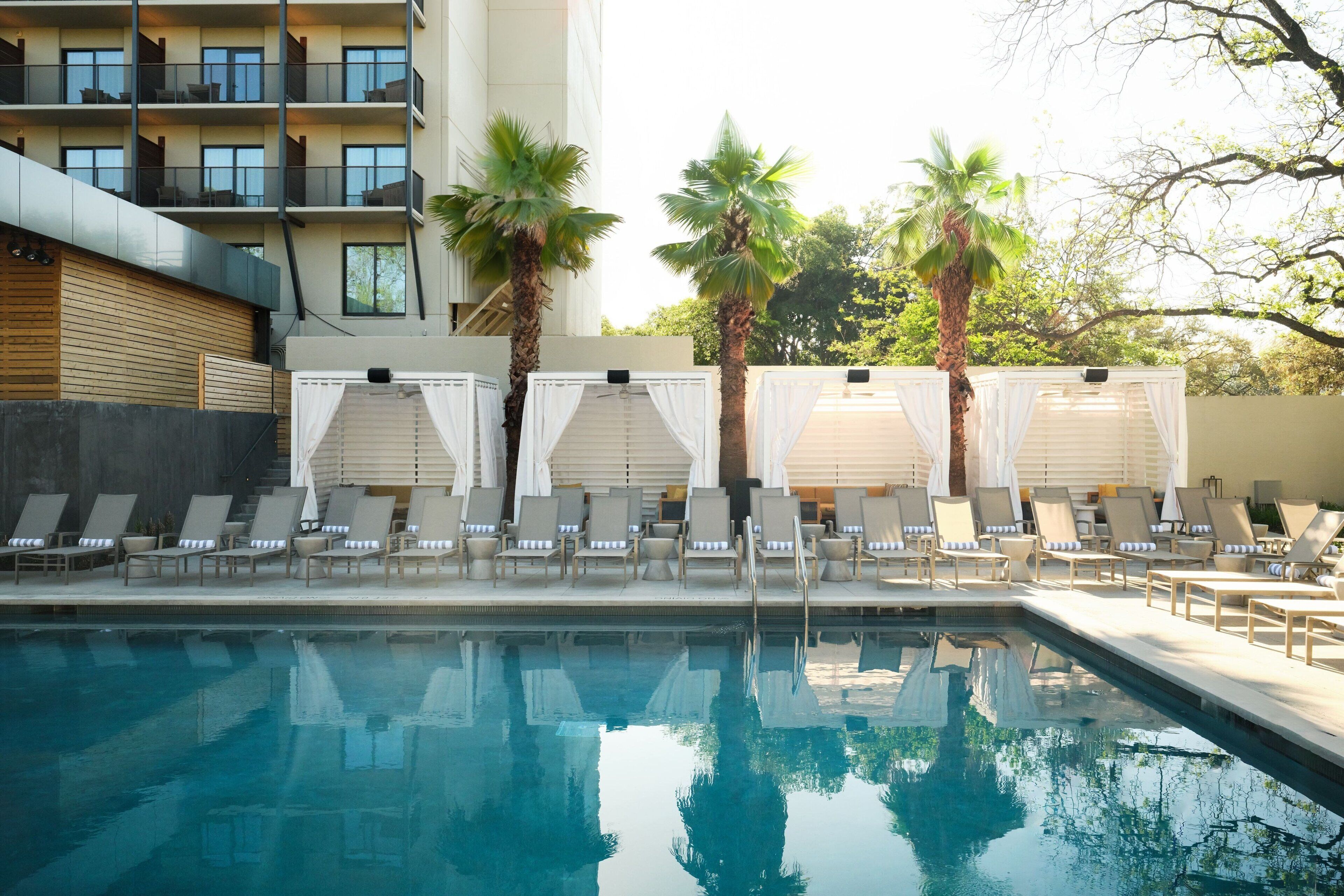 Utendørsbasseng og bassengtelt (mot betaling)