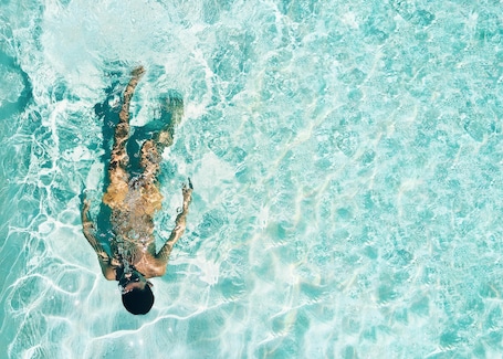 Outdoor pool, open 9:00 AM to 10:00 PM, cabanas (surcharge). Plaza San Antonio Hotel & Spa, Autograph Collection