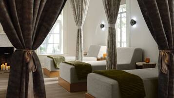 Utsikt mot bassenget, åpen hver dag