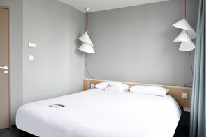 Chambre Double Standard, 1 lit double