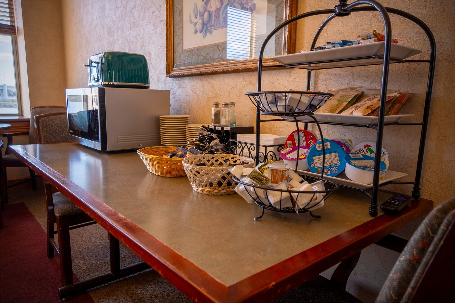 free daily continental breakfast