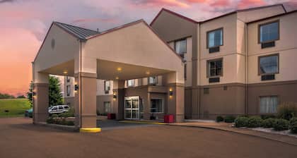 Red Roof Inn & Suites Vicksburg