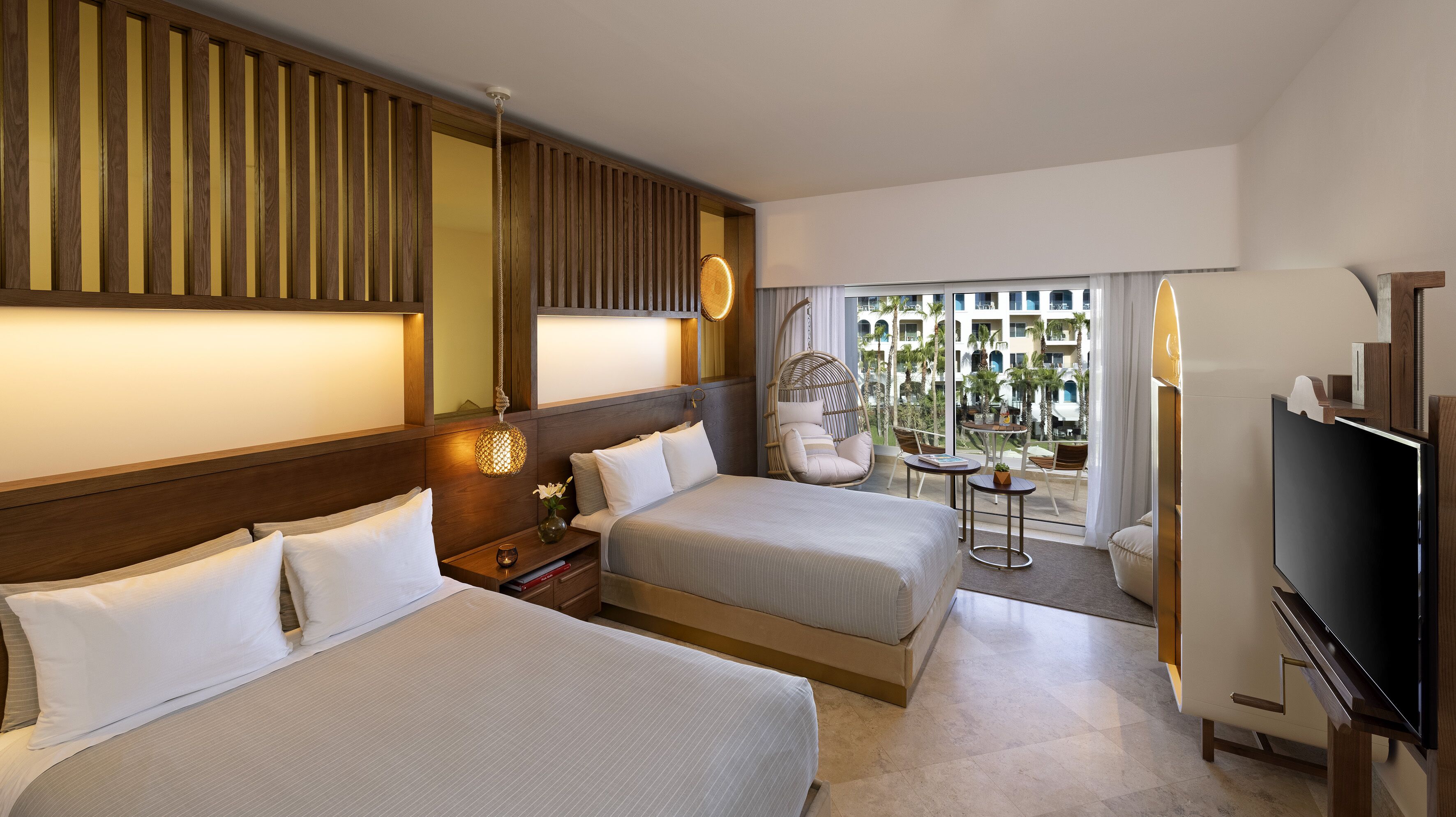 Always ME Levelled Up | Egyptian cotton sheets, premium bedding, down comforters, pillowtop beds