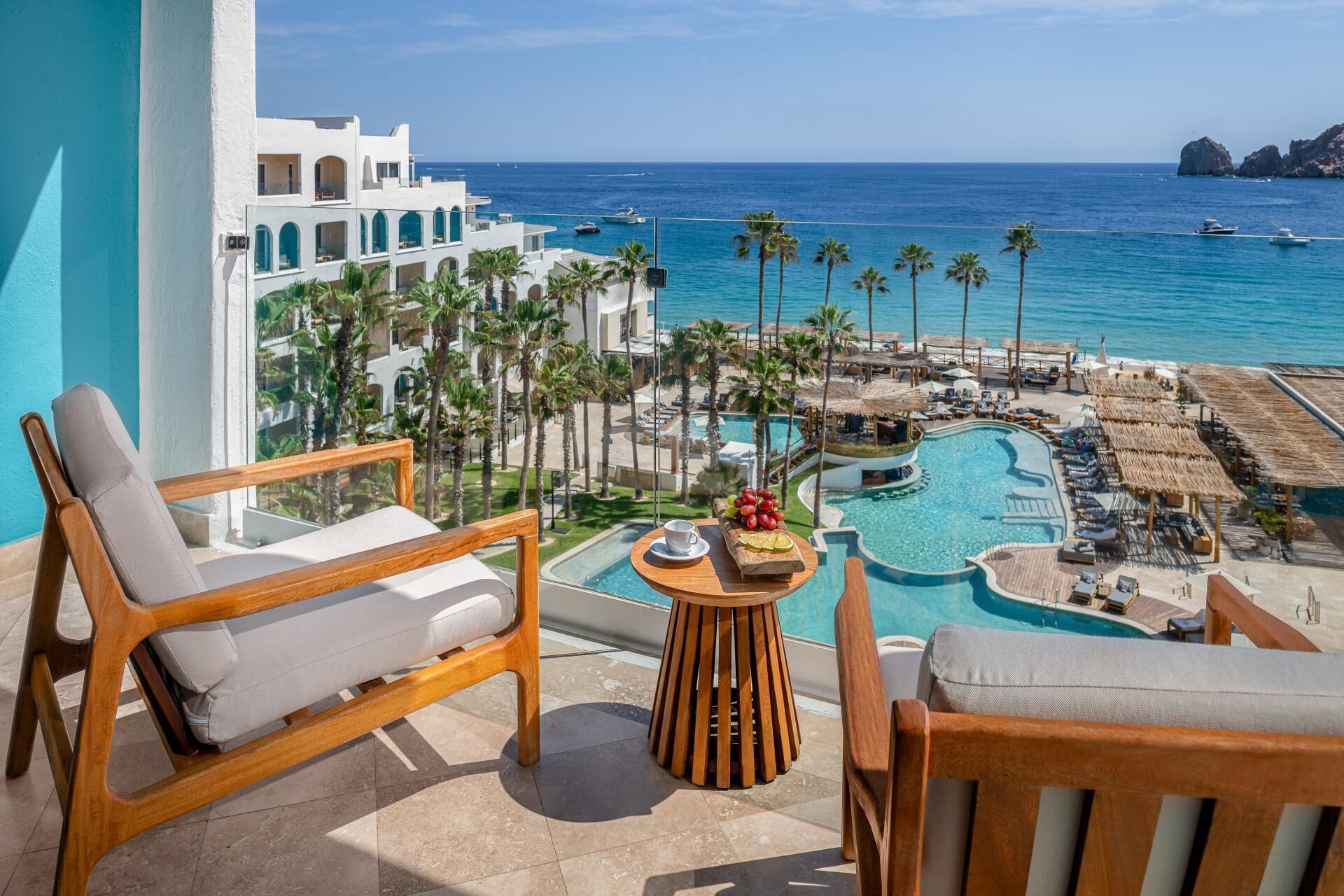 Studio ME+ Suite | Beach/ocean view