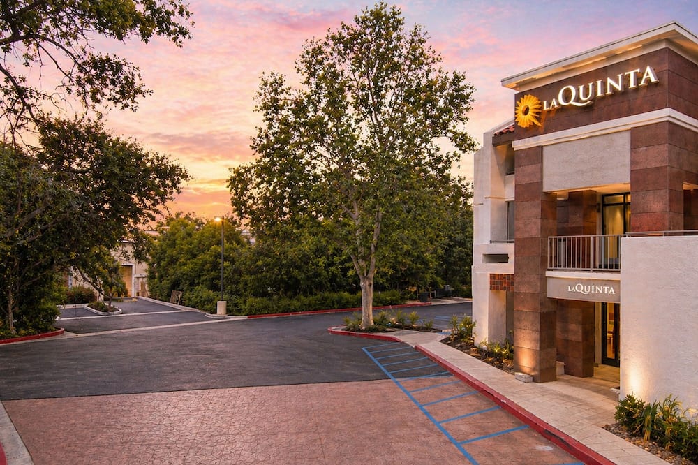 La Quinta Inn & Suites by Wyndham Thousand Oaks-Newbury Park