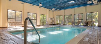 Best Western Louisville East Inn & Suites