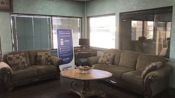 Sala de estar en el lobby