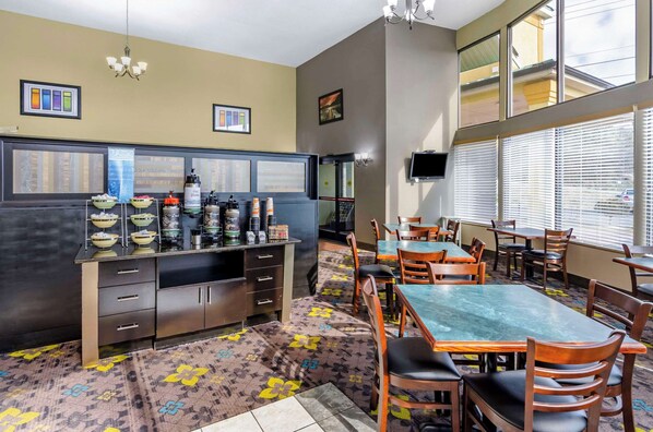 Free daily self-serve breakfast
