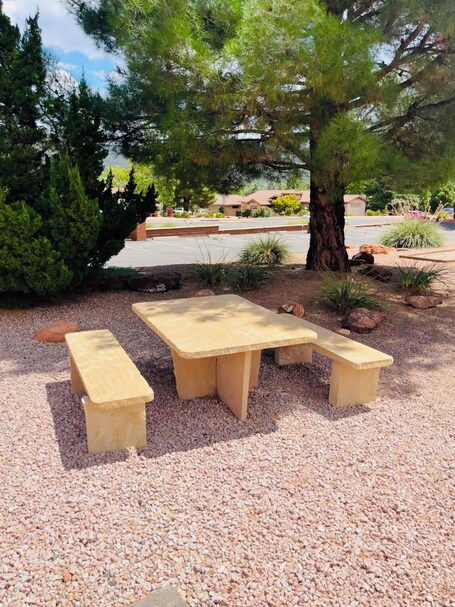 Holiday Inn Express Sedona, an IHG Hotel - Image 4