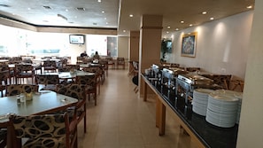 Daily local cuisine breakfast (MXN 165 per person)