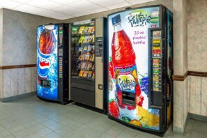Property amenity - Days Inn by Wyndham Pontoon Beach (Granite City)