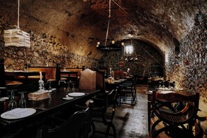3 Restaurants, Frühstück, Mittagessen, Abendessen, mediterrane Küche