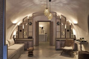 Couples treatment room(s), sauna, Turkish bath/hammam, body treatments