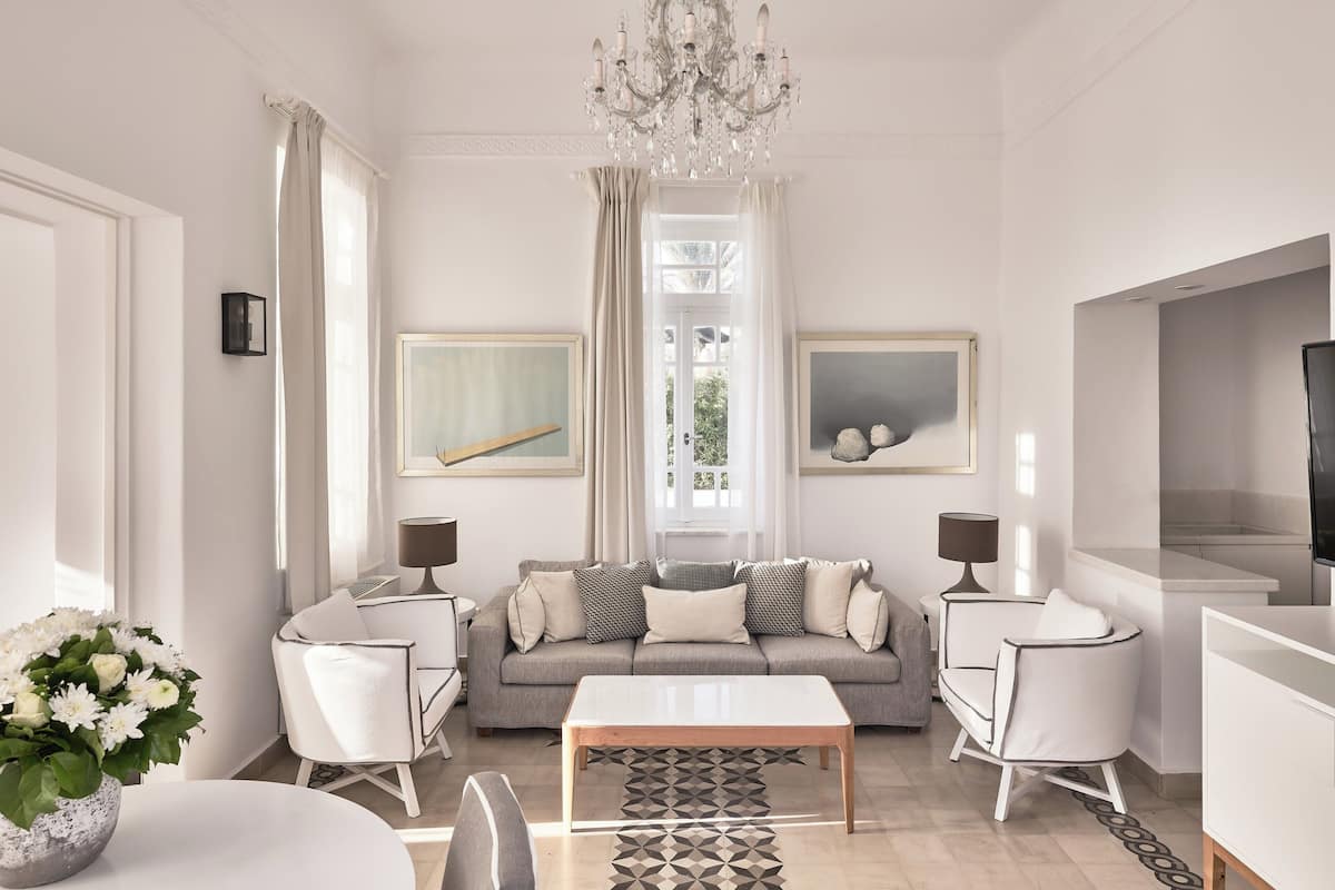 Presidential Villa, 3 Bedrooms, City View | 1 bedroom, hypo-allergenic bedding, minibar, in-room safe