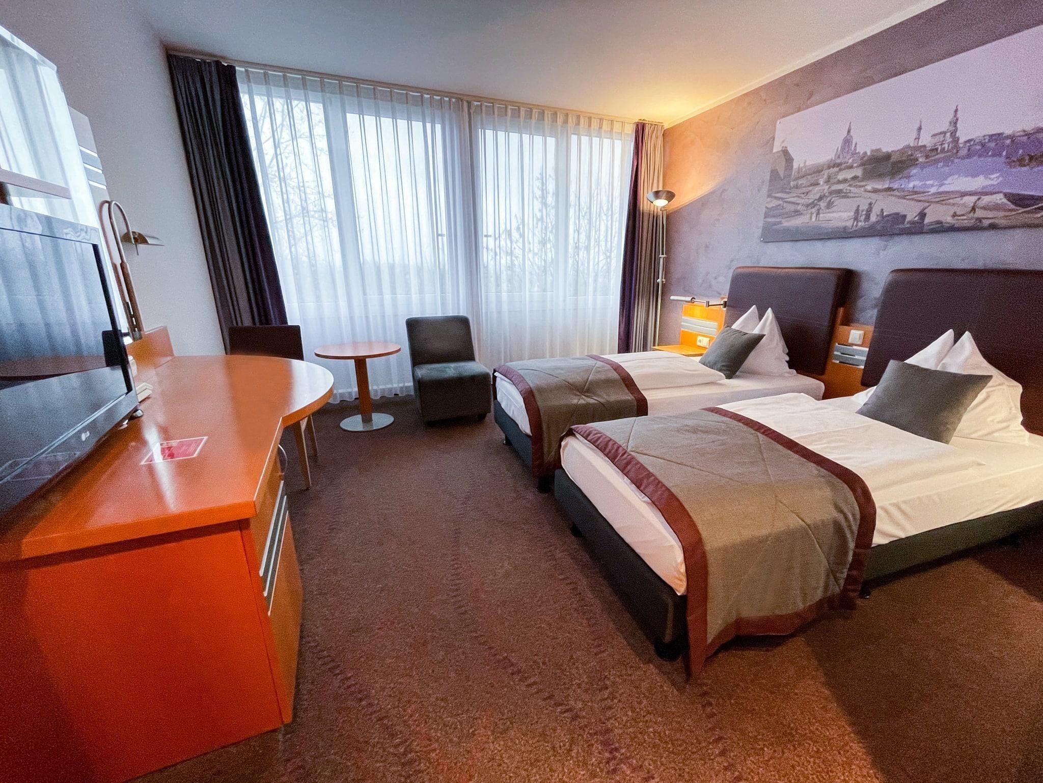Superior Twin Room | Hypo-allergenic bedding, desk, blackout drapes, soundproofing