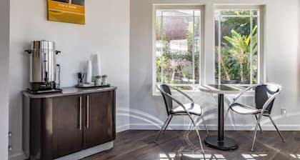 Motel 6 Fountain Valley, CA - Huntington Beach Area