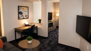 In-room safe, desk, iron/ironing board, free cots/infant beds