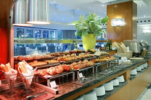 Daily buffet breakfast (EUR 24 per person)