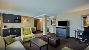 1 bedroom, desk, laptop workspace, blackout drapes