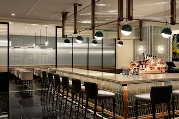 Bar (on property) at The Luxury Collection Hotel Manhattan Midtown
