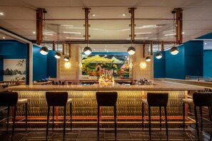 Bar (in der Unterkunft)
